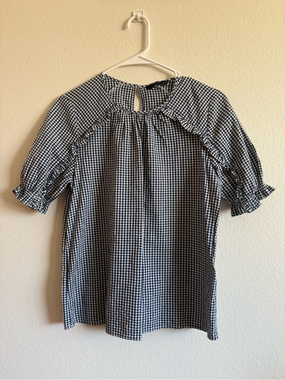 Lucky Brand Black & White Gingham Ruffle Sleeve Top